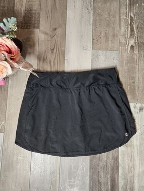HIND Women’s Black Athletic Skort Size Medium